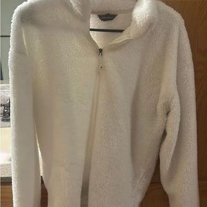 Eddie Bauer white fuzzy quarter zip